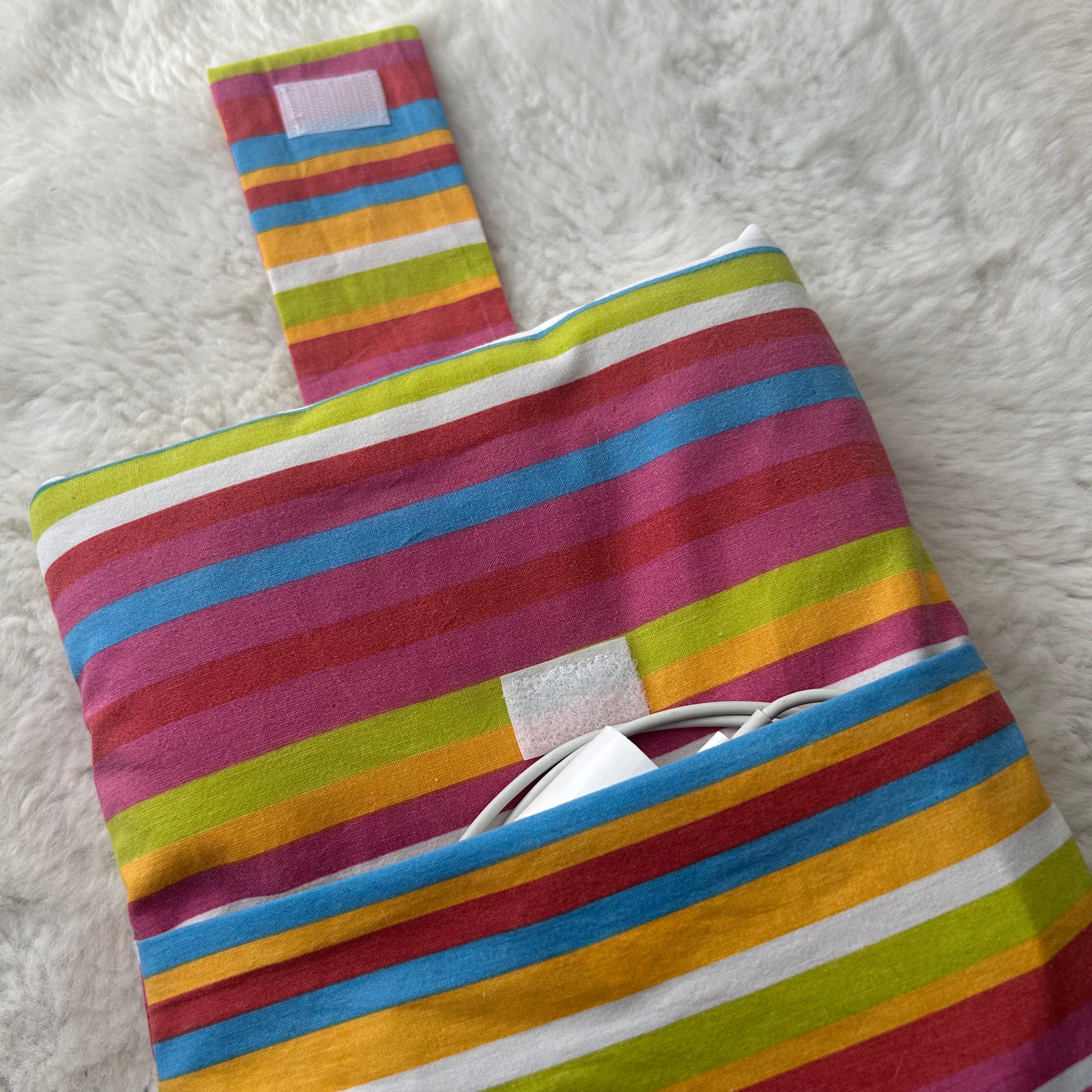 Housse de tablette rayée