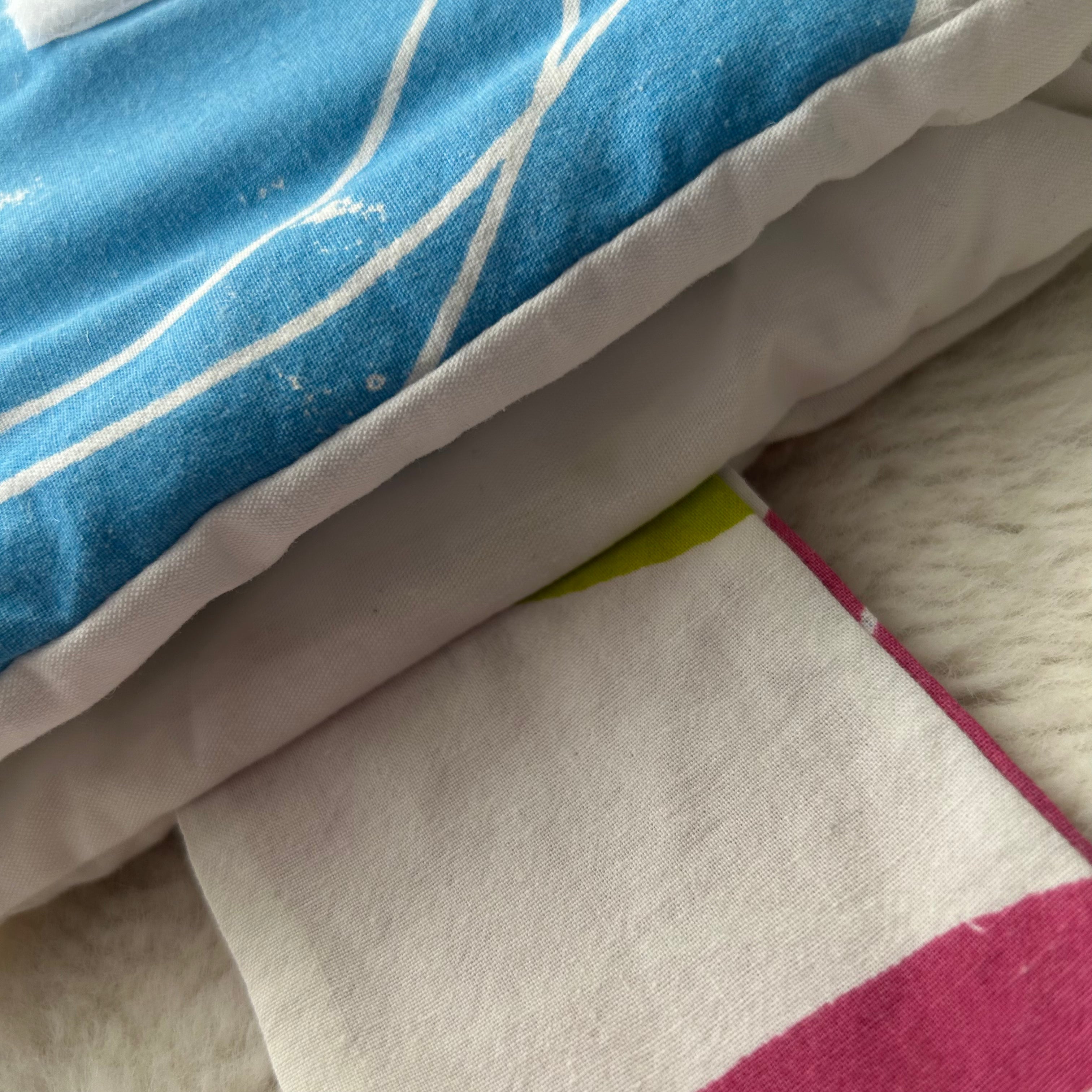 Housse de tablette colorée