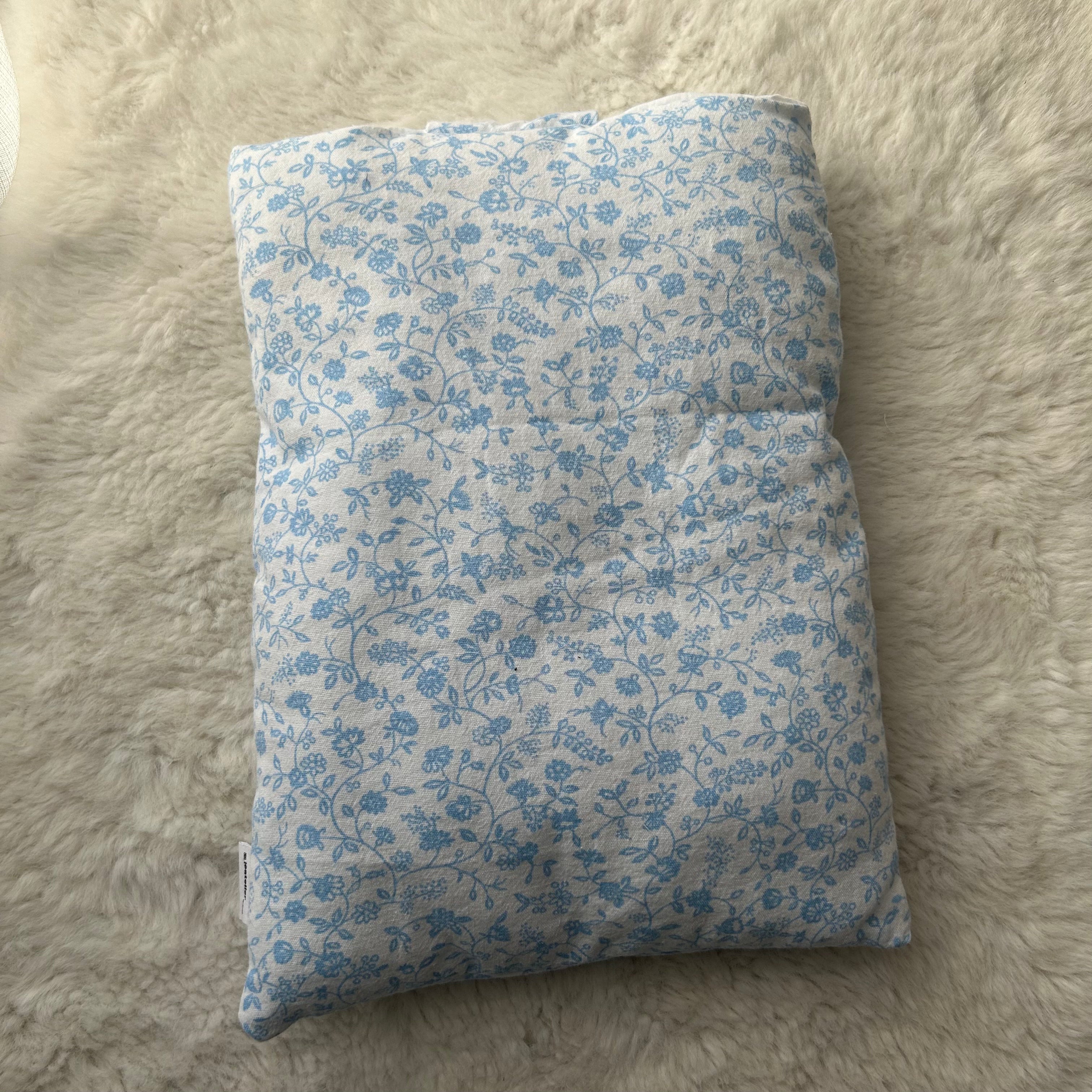 Housse de tablette fleurie bleue