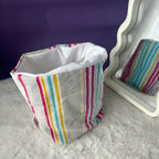 Panier de rangement rayé