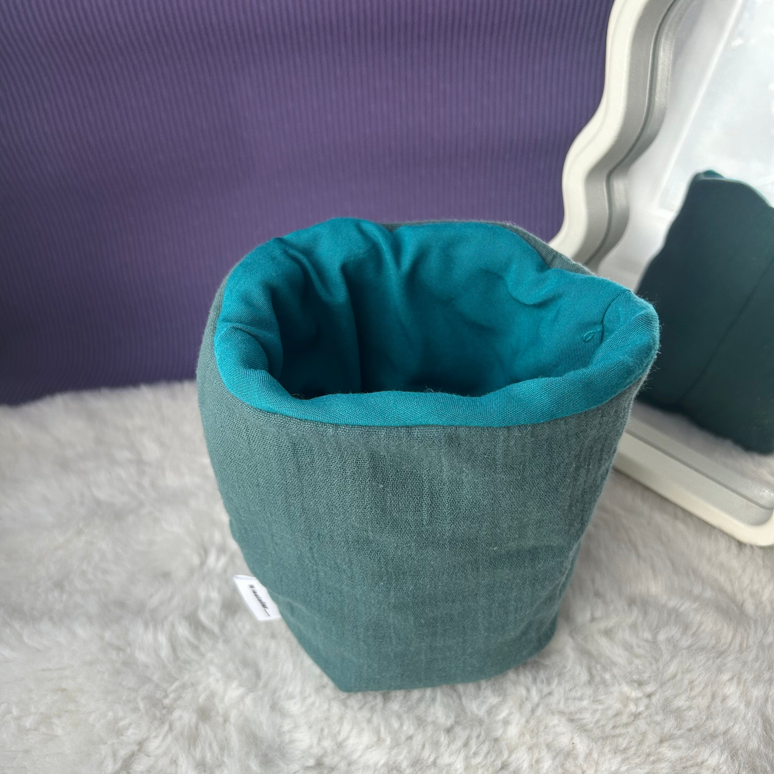 Panier de rangement bleu canard