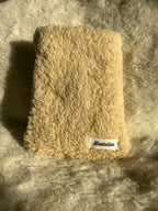 Housse livre de poche beige