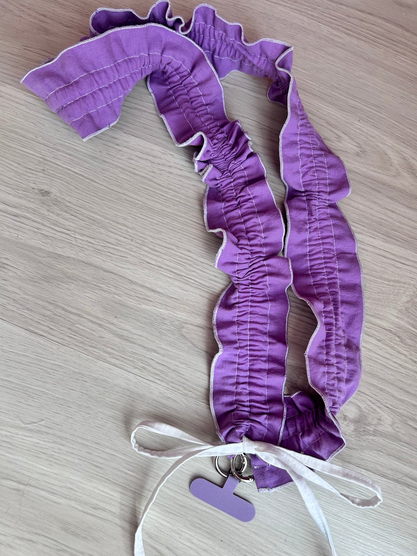 Cordon téléphone violet