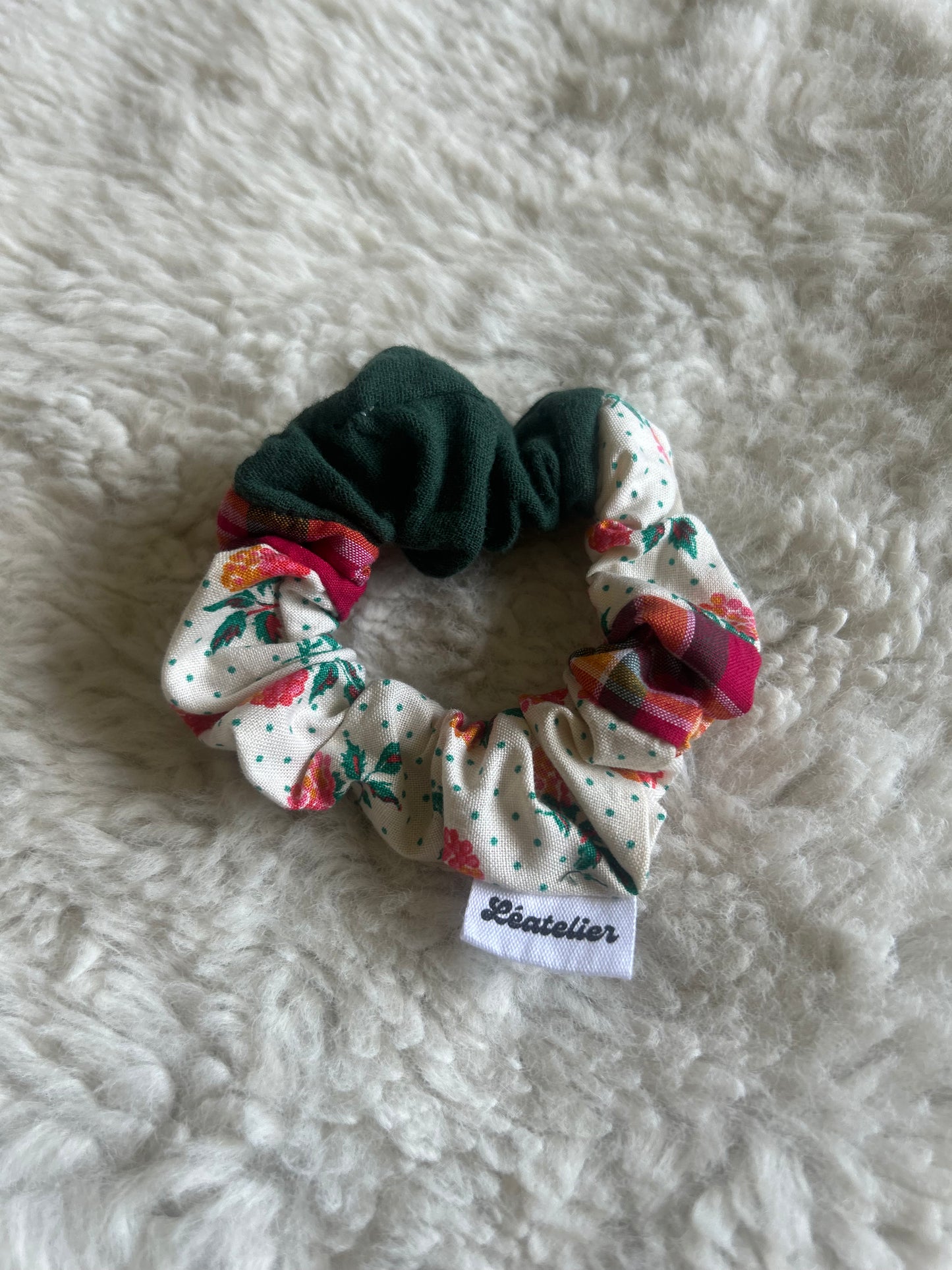 Chouchou patchwork vert et fleuri